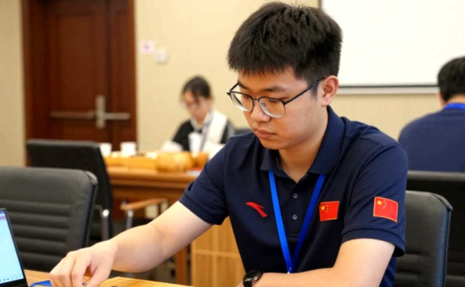 ChessBase Magazine #225: प्राग 2026 के 27 मिनिएचर और एनोटेशन का असली बाज़ार